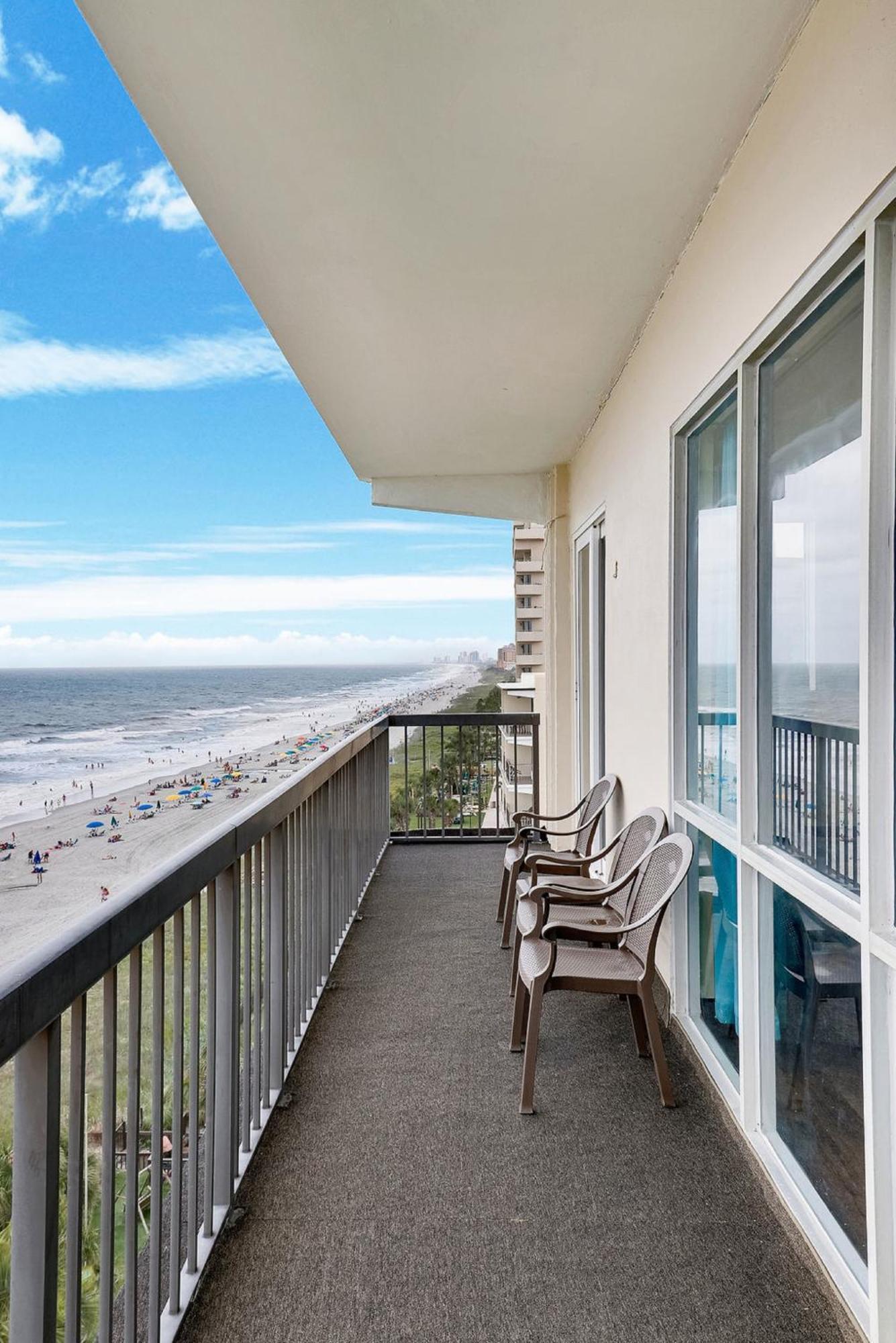 North Shore Oceanfront Resort Hotel شاطئ ميرتل الغرفة الصورة